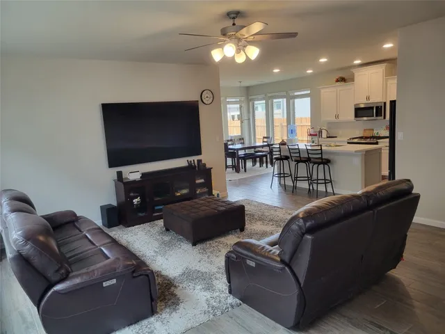 $2,600 | 122 Dycus Bend, Liberty Hill, TX 78642