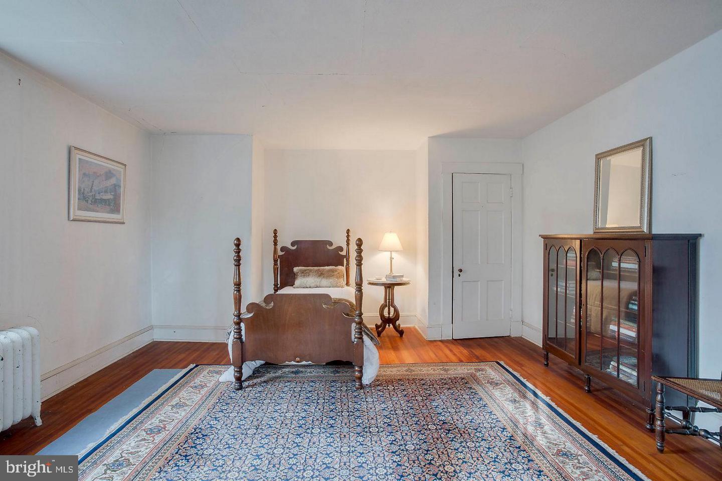 22 Aigburth Road Towson, MD 21286 - Photo 22 of 45 Bedroom 1