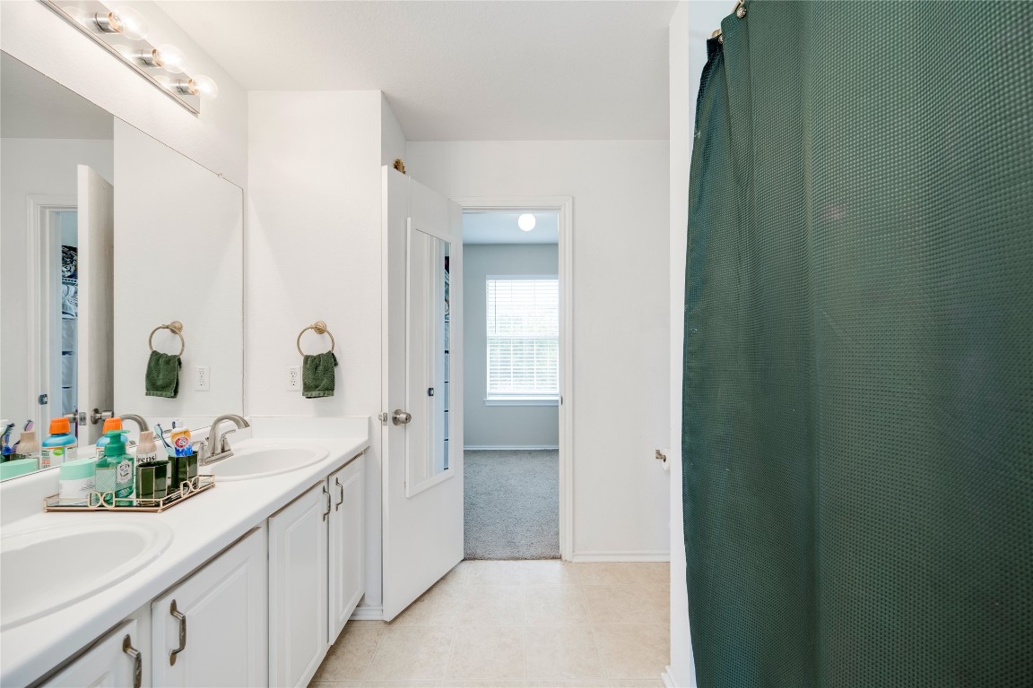 148 Buttercup Way Kyle, TX 78640 - Photo 22 of 40