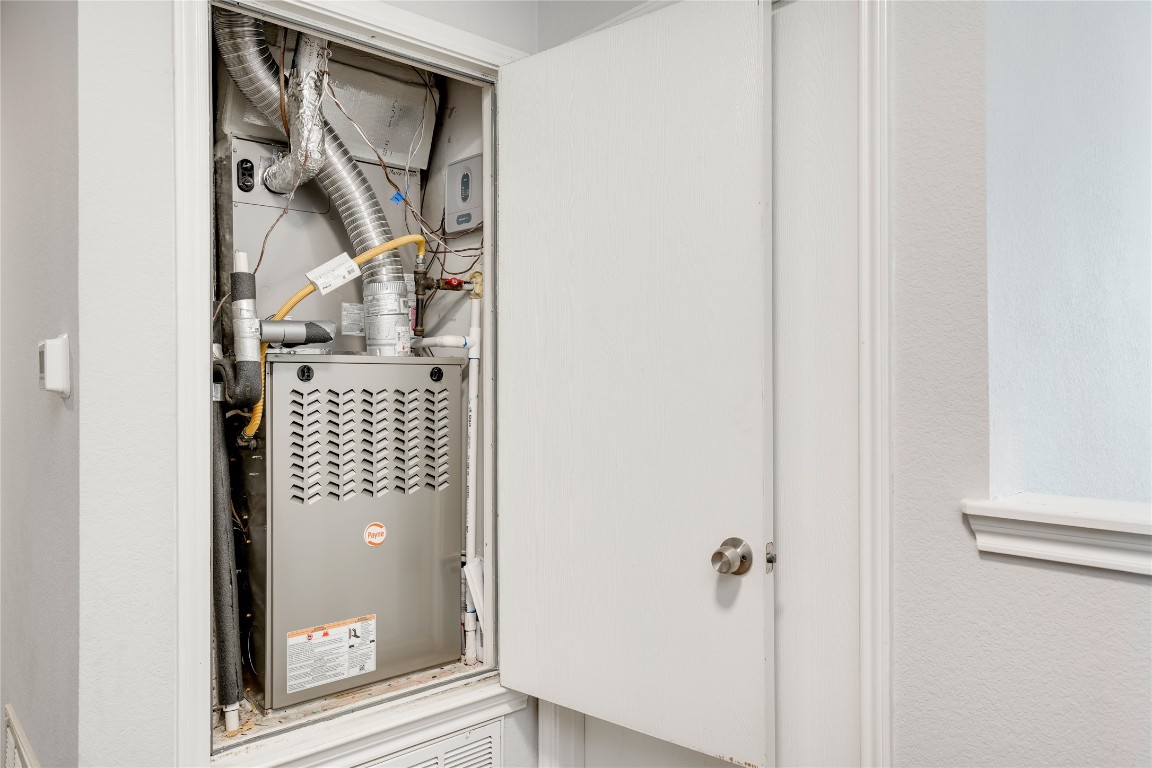 148 Buttercup Way Kyle, TX 78640 - Photo 28 of 40