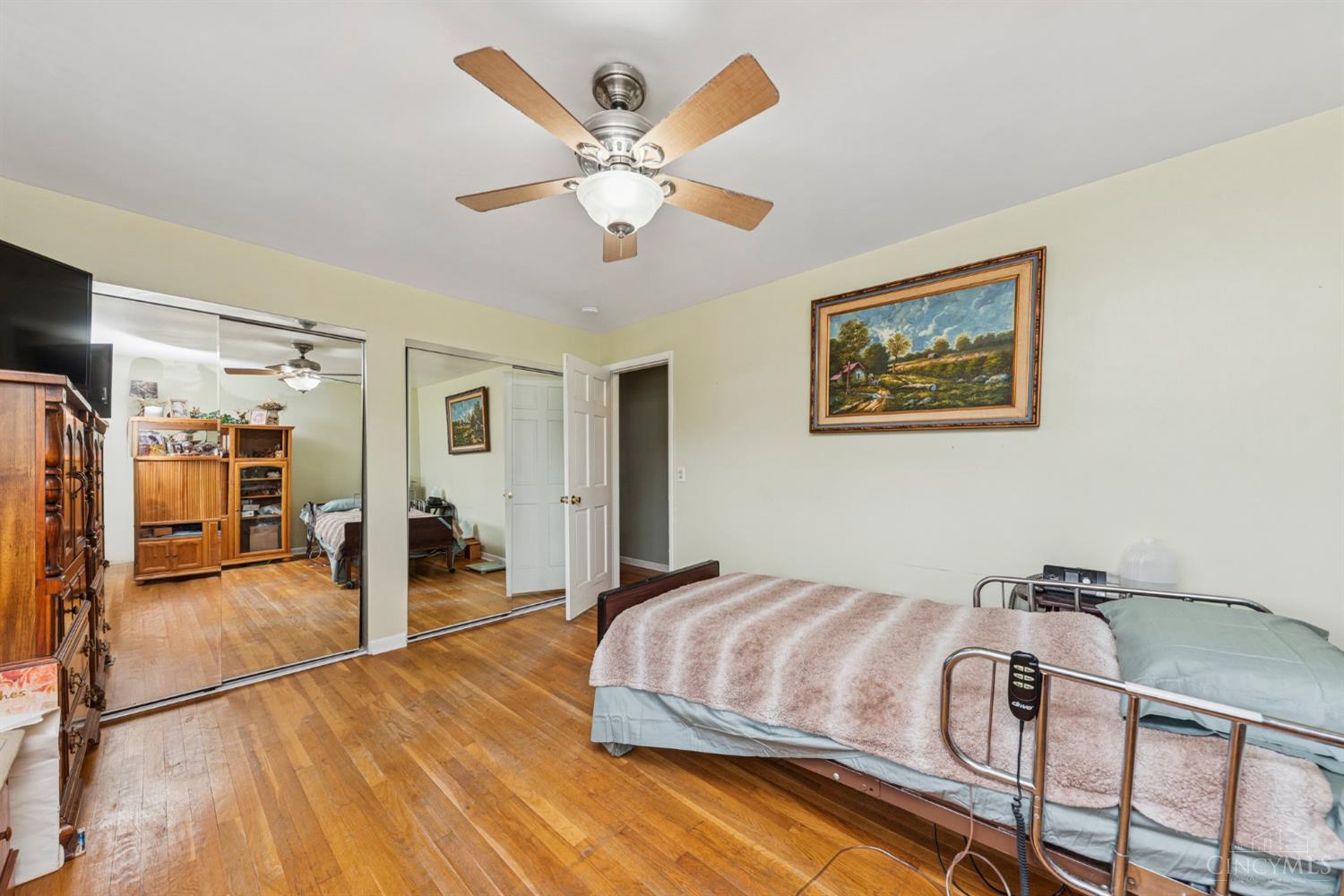 3430 Hamilton New London Road Hamilton, OH 45013 - Photo 3 of 46