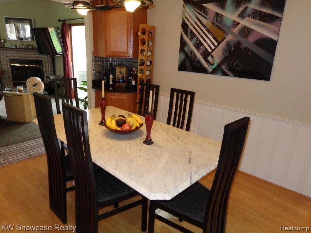 1650 Gravel Ridge Drive Rochester Hills, MI 48307 - Photo 18 of 93