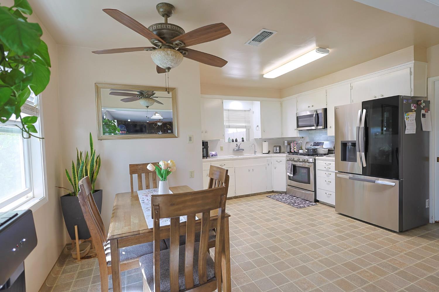 10403 South Pedersen Avenue Reedley, CA 93654 - Photo 11 of 24