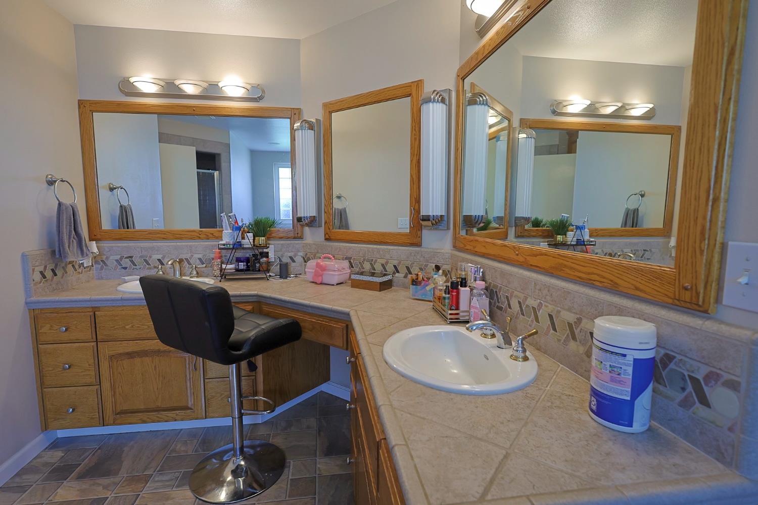 10403 South Pedersen Avenue Reedley, CA 93654 - Photo 21 of 24