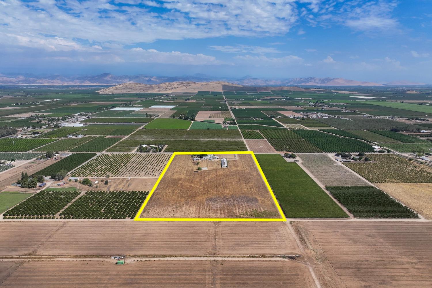 10403 South Pedersen Avenue Reedley, CA 93654 - Photo 3 of 24