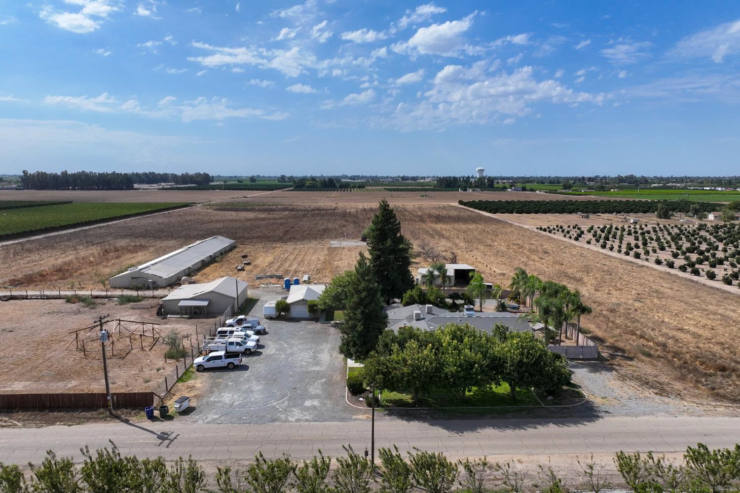 10403 South Pedersen Avenue Reedley, CA 93654 - Photo 5 of 24