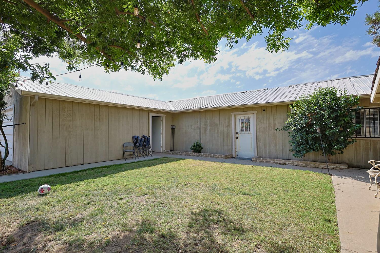 10403 South Pedersen Avenue Reedley, CA 93654 - Photo 7 of 24