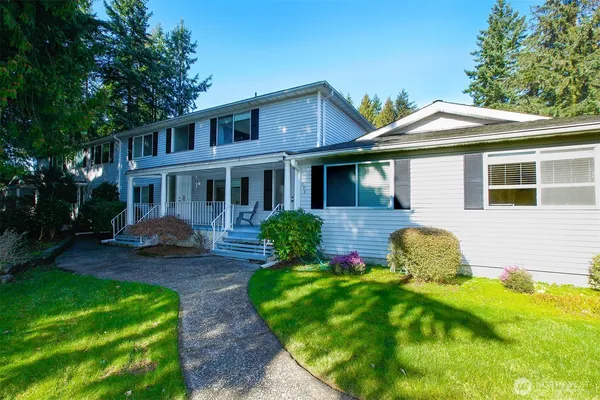 $350,000 | 110 Southwest 325th Place, Federal Way, WA 98023