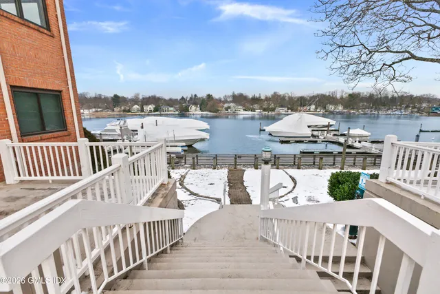 $860,000 | 15 River Road, Unit 210, Cos Cob, CT 06807