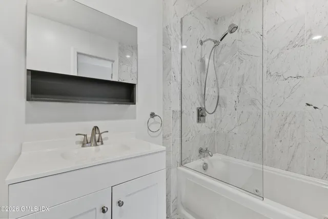 $860,000 | 15 River Road, Unit 210, Cos Cob, CT 06807