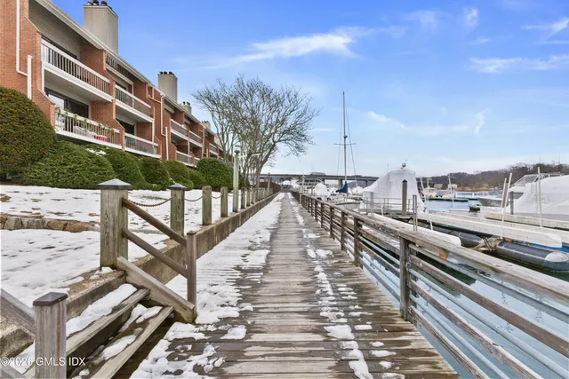 $860,000 | 15 River Road, Unit 210, Cos Cob, CT 06807