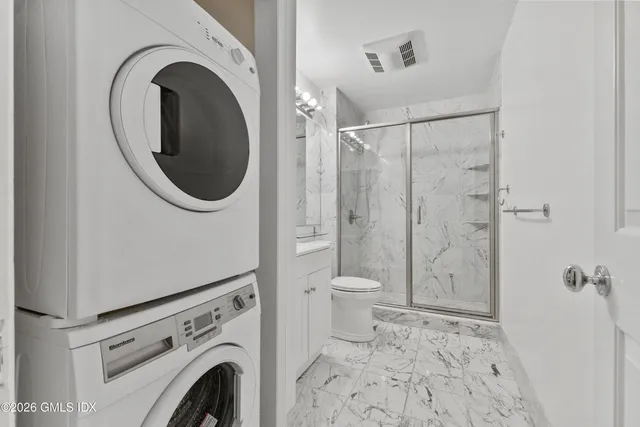 $860,000 | 15 River Road, Unit 210, Cos Cob, CT 06807