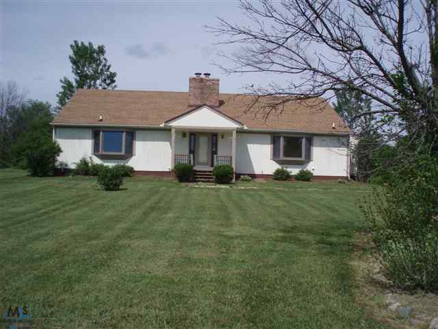 1610 Wadhams Road St. Clair, MI 48079 - Photo 5 of 30 31105157-4.JPG