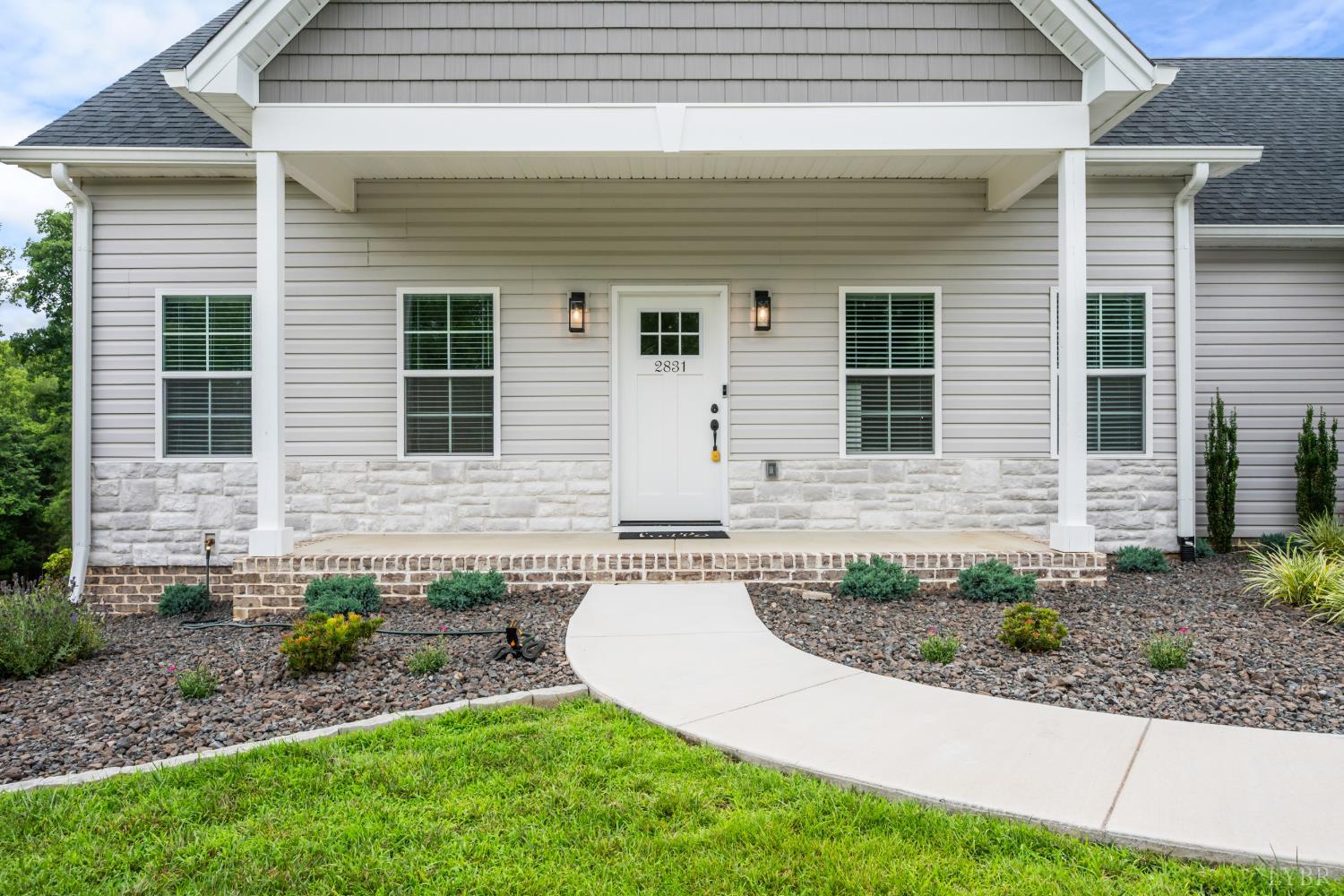 2831 Everett Road Forest, VA 24551 - Photo 3 of 68 Gallery Image 3