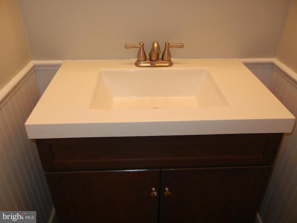 141 Eaves Mill Road Medford, NJ 08055 - Photo 24 of 35 Upgrade vanity and top
