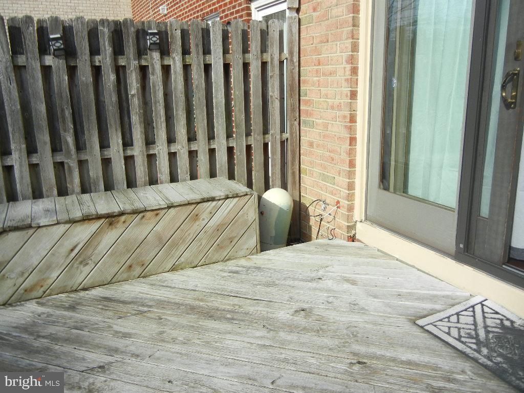 141 Eaves Mill Road Medford, NJ 08055 - Photo 33 of 35 Rear deck