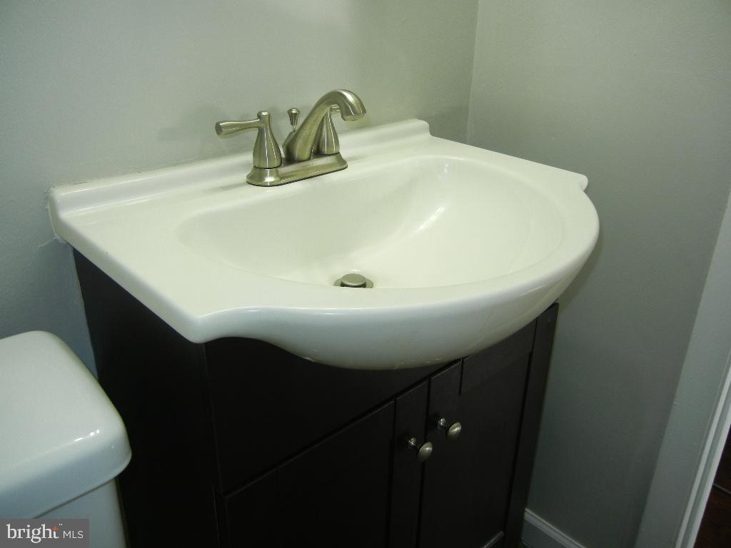 141 Eaves Mill Road Medford, NJ 08055 - Photo 9 of 35 Powder room vanity