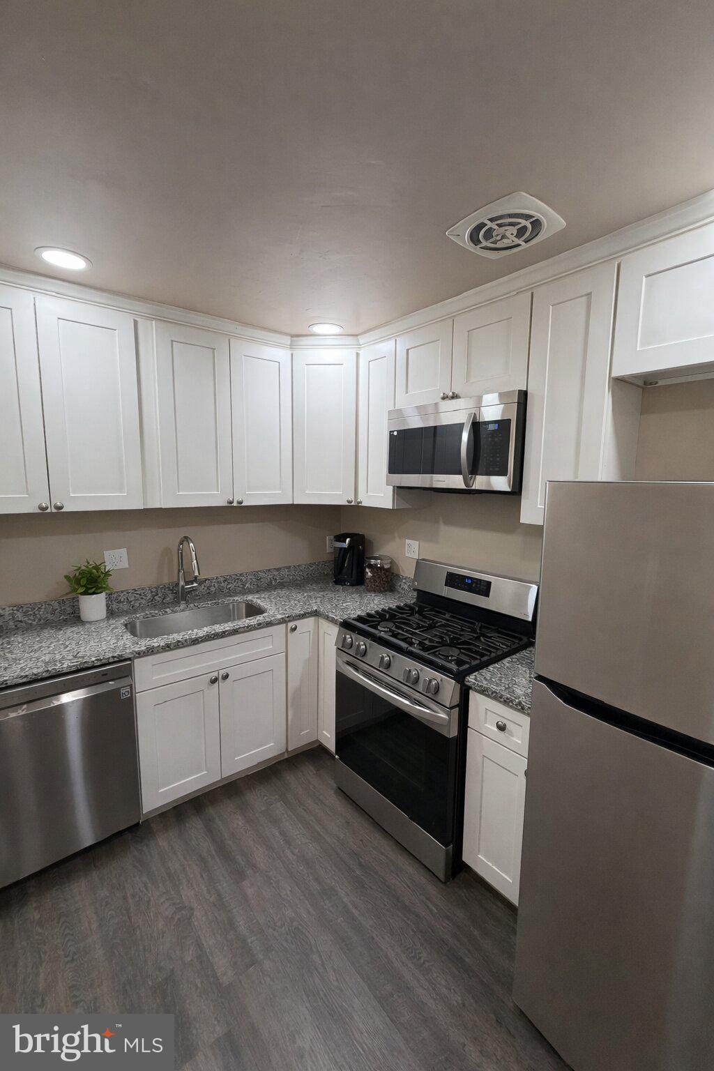 New Kitchen