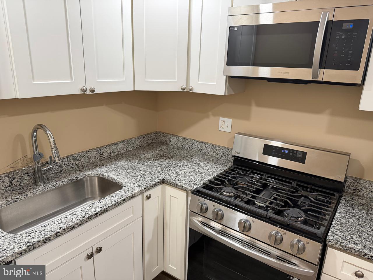 1631 Addison Road South, Unit 1631 District Heights, MD 20747 - Photo 9 of 25 Gallery Image 9