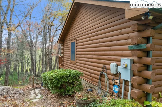 $535,000 | 138 Laurelwood Drive, West Jefferson, NC 28694