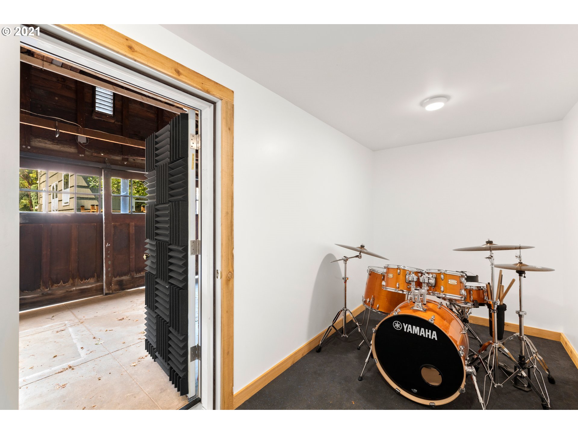 7932 Southeast Reed College Place Portland, OR 97202 - Photo 28 of 32 Gallery Image 28