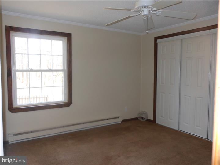 1049 Kearsley Road Sicklerville, NJ 08081 - Photo 11 of 14 Bedroom 2