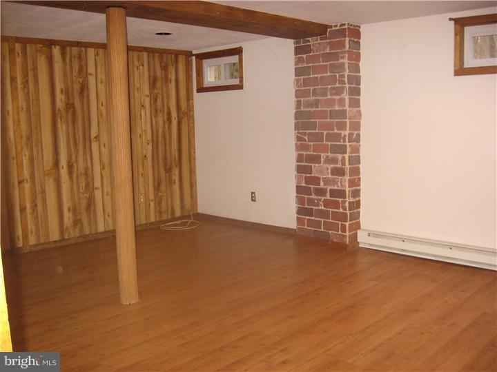 1049 Kearsley Road Sicklerville, NJ 08081 - Photo 5 of 14 Bedroom 4