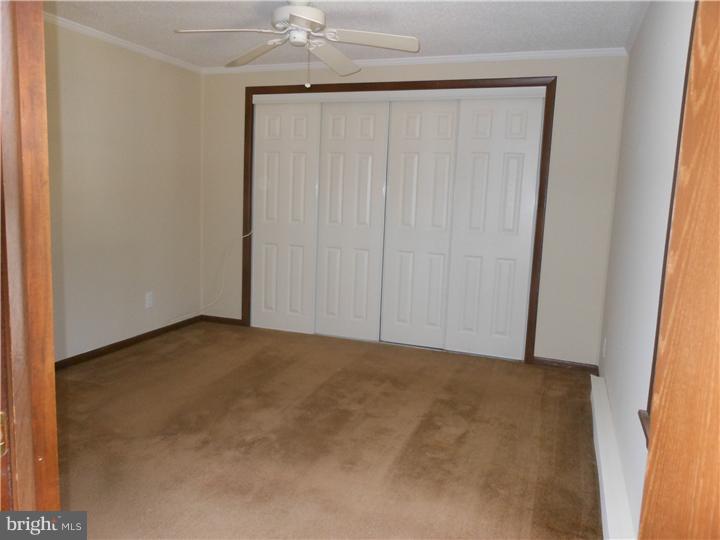 1049 Kearsley Road Sicklerville, NJ 08081 - Photo 10 of 14 Master Bedroom