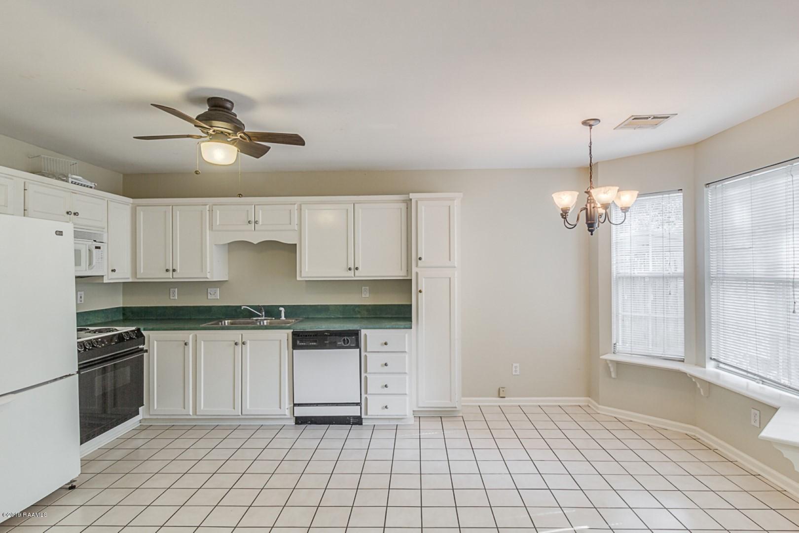 115 Aaron Drive Lafayette, LA 70508 - Photo 6 of 32 115 Aaron-6081
