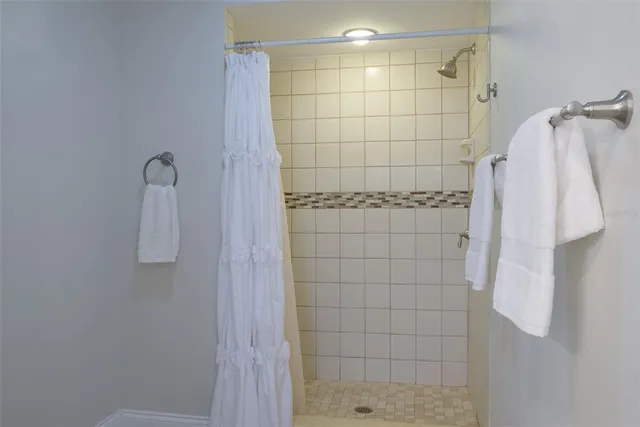 a view of walk in closet