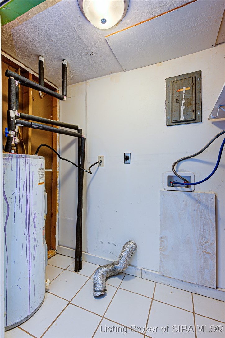 9120 East Blue River Road Pekin, IN 47165 - Photo 17 of 30