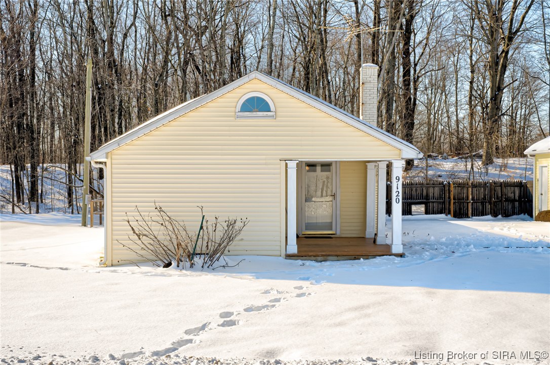 9120 East Blue River Road Pekin, IN 47165 - Photo 2 of 30