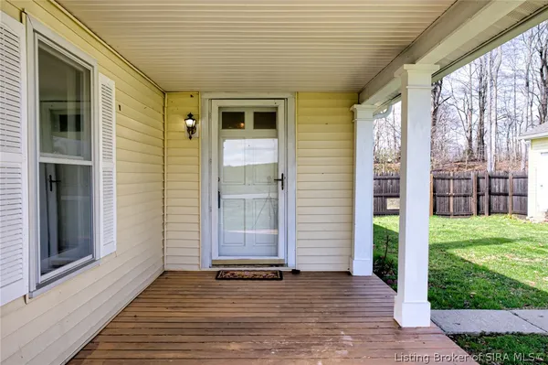 $159,900 | 9120 East Blue River Road, Pekin, IN 47165