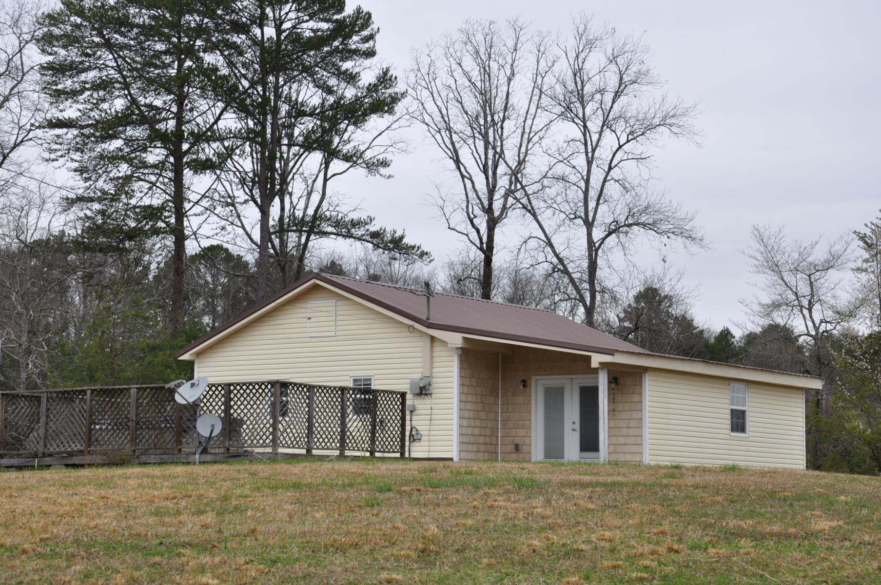 1211 Sequoyah Access Road Soddy Daisy, TN 37379 - Photo 4 of 26 20170315214137140340000000-o