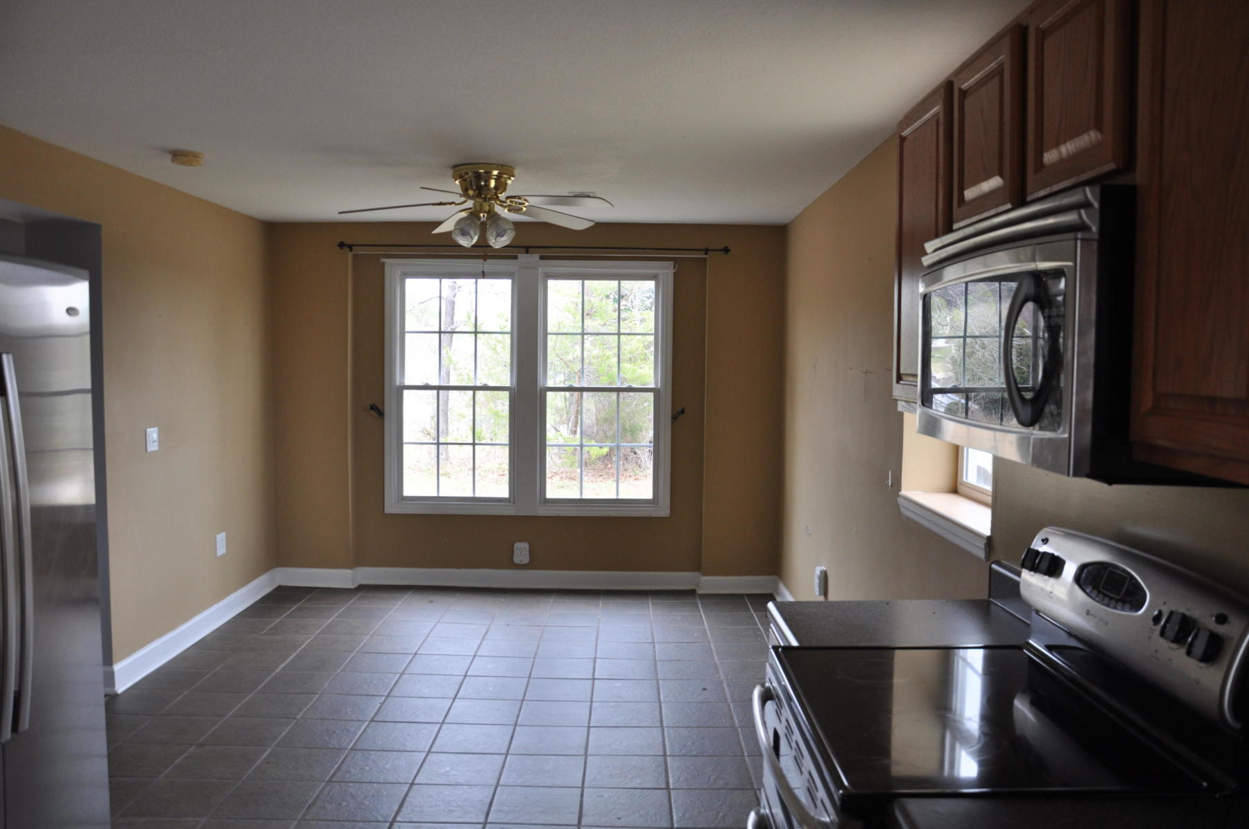 1211 Sequoyah Access Road Soddy Daisy, TN 37379 - Photo 9 of 26 20170315214310465911000000-o