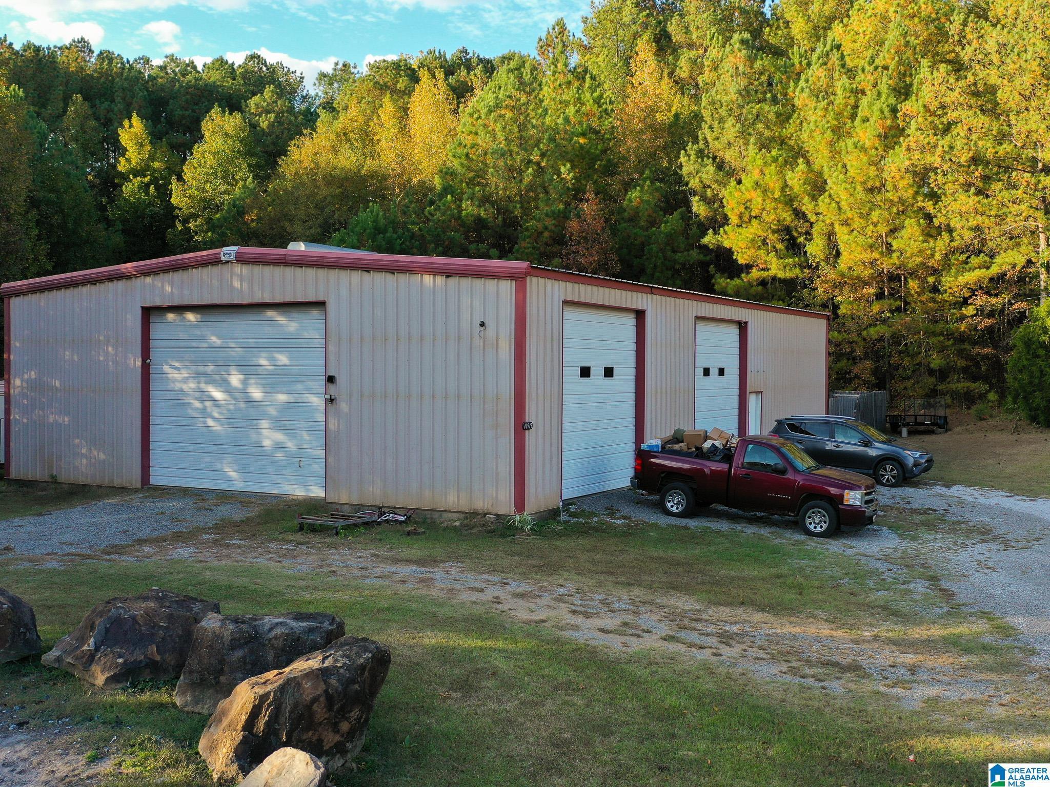 10715 Big Hurricane Road Brookwood, AL 35444 - Photo 4 of 47