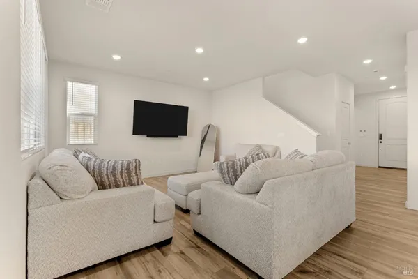 $729,000 | 2874 Shaver Street, Fairfield, CA 94533