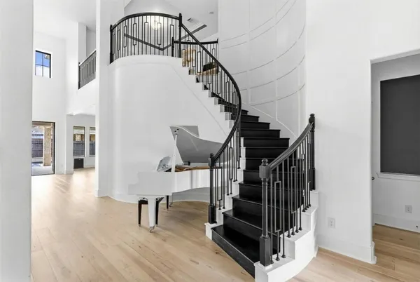 $675,000 | 15422 Trumball Manor Drive, Humble, TX 77346