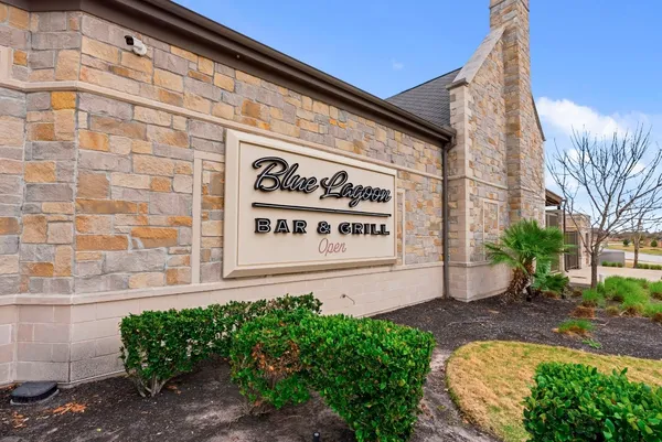 $675,000 | 15422 Trumball Manor Drive, Humble, TX 77346