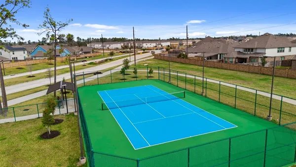 $675,000 | 15422 Trumball Manor Drive, Humble, TX 77346