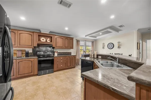 $469,000 | 5130 Southeast 137 Avenue, Morriston, FL 32668
