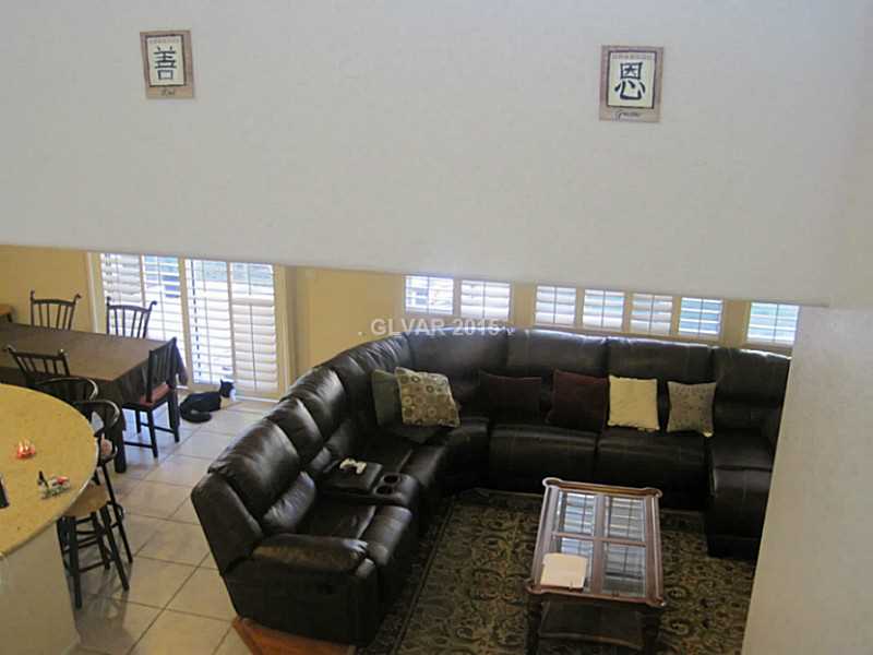 8971 Manhattan Road Henderson, NV 89074 - Photo 20 of 31 Family Room.
