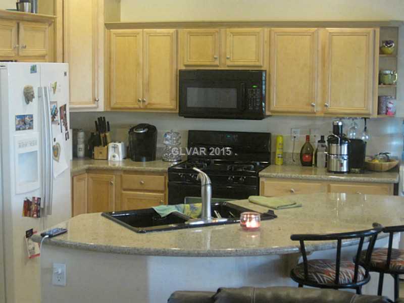 8971 Manhattan Road Henderson, NV 89074 - Photo 10 of 31 Kitchen.