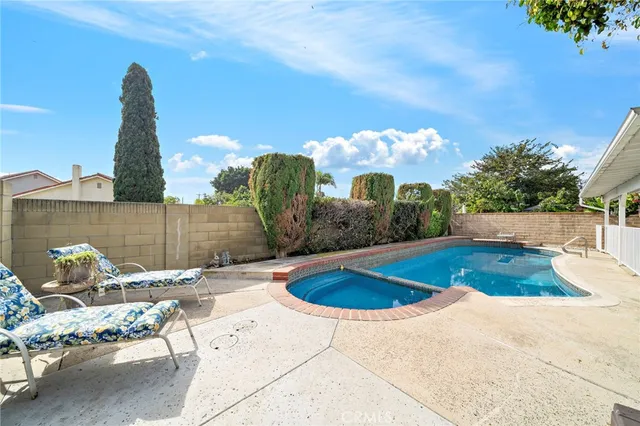 $1,399,000 | 11130 Stonecress Avenue, Fountain Valley, CA 92708