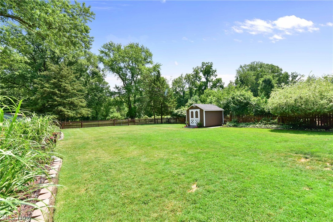 4697 Grayton Road Cleveland, OH 44135 - Photo 34 of 35 Gallery Image 34