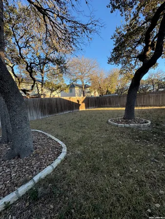 $1,700 | 10114 Sandbrook Hill, San Antonio, TX 78254