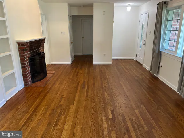 wooden floor in an empty room