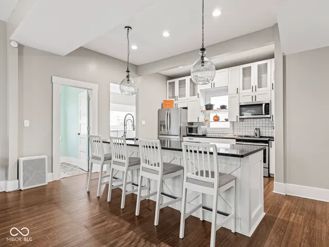 $3,100 | 622 North Hamilton Avenue, Indianapolis, IN 46201