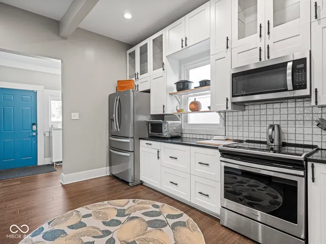 $3,100 | 622 North Hamilton Avenue, Indianapolis, IN 46201