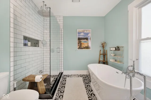 $3,100 | 622 North Hamilton Avenue, Indianapolis, IN 46201